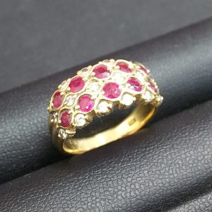 K18リングルビーメレダイヤモンド付きの指輪