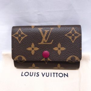 ルイ・ヴィトン モノグラム6連キーケース
