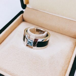 K18WG アクアマリン 0.441ct付き リング