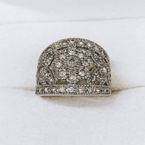 Pt900 メレダイヤ1.00ct付 リング