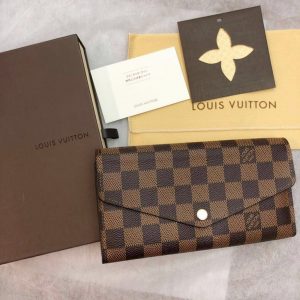 LOUIS VUITTON ルイヴィトン ダミエ ポルトフォイユサラ