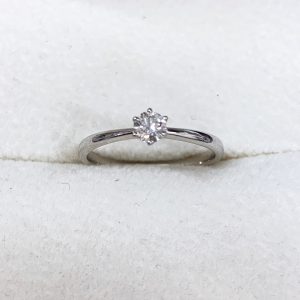 Pt900 ダイヤ0.157ct付リング