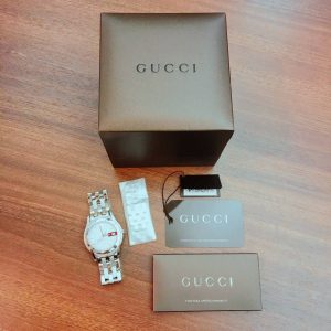 GUCCI グッチ 腕時計 5500M