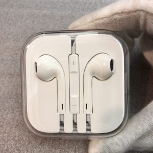 Apple　純正イヤフォン
