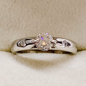 Pt900 ダイヤモンド0.415ct付リング