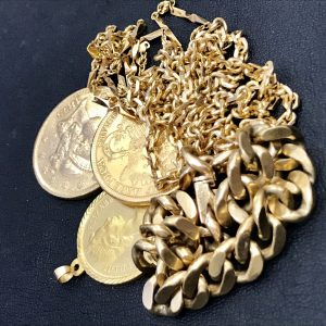 金 まとめ ネックレス ブレスレット