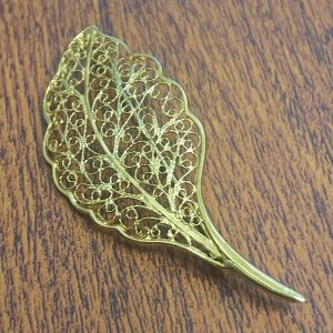 K18金のブローチ