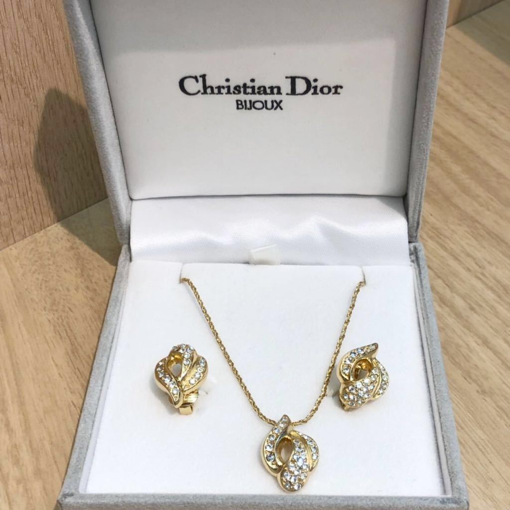 クリスチャンディオール Christian Dior ネックレス メタル ゴールド レディース 送料無料 h29763a