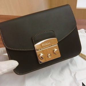 FURLA ショルダーバッグ