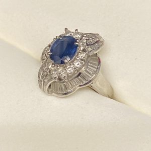 Pt900サファイアメレダイヤ付きリング