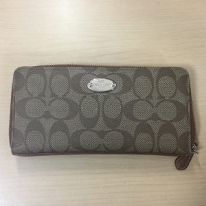 コーチ 長財布