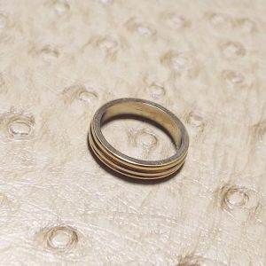 カルティエK18トリニティ