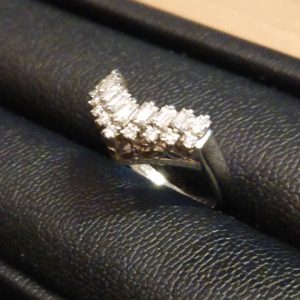 Pt900メレダイヤモンドリング