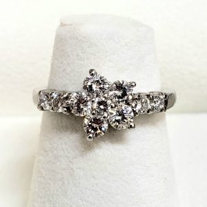 Pt900　1.00ctダイヤ付　リング