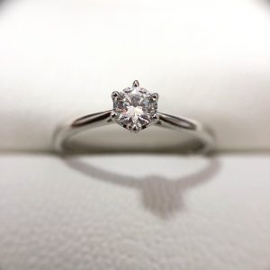Pt900 0.25ct ダイヤモンドリング さすがやMEGAドン・キホーテ長野店