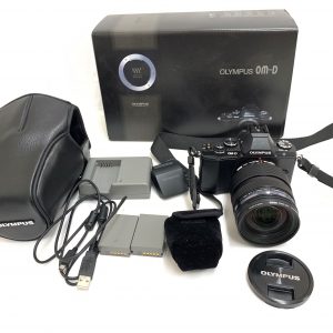 ORYMPUS OM-D E-M5 レンズ 12-40mm f=2.8 PRO