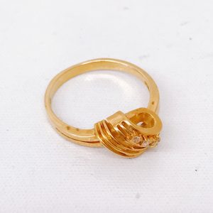 メレダイヤ付き K18 リング