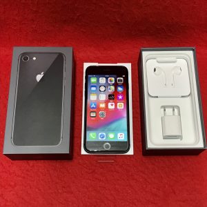 iPhone8 64GB