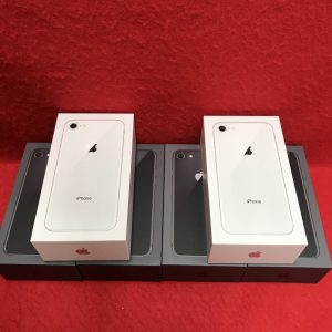 iPhone8 本体 箱有り