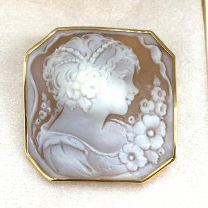 カメオ ブローチ K18