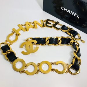 CHANEL ロゴモチーフ チェーンベルト