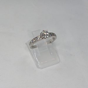 Pt900 ダイヤ(0.41ct)リング