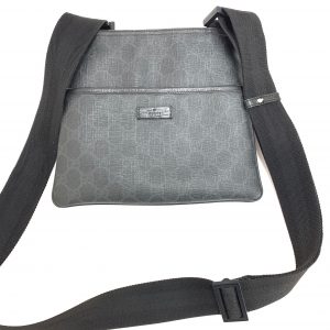 GUCCI ショルダーバッグ 162905