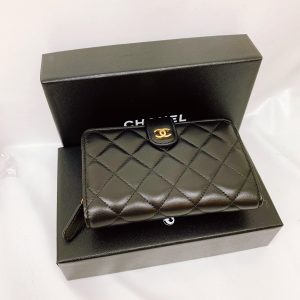 シャネル マトラッセ ラムスキン財布