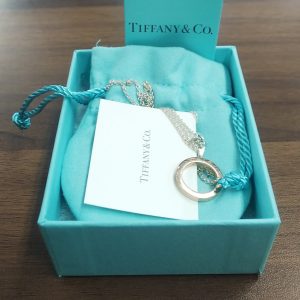 ティファニーのネックレス