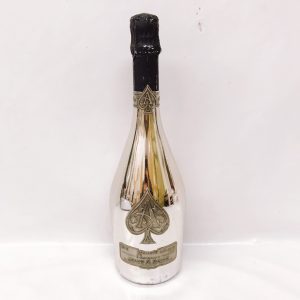 アルマンドブリニャック