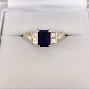 Pt900 サファイア付リング