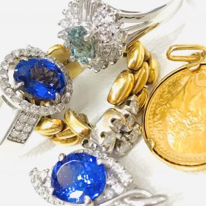 アレキサンドライトリング・タンザナイトリング・金 プラチナ ジュエリーまとめ