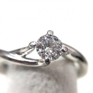 Pt900 0.3ct ダイヤモンドリング