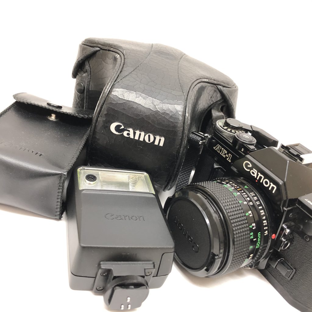 Canon(キャノン)　一眼レフカメラ　AE-1