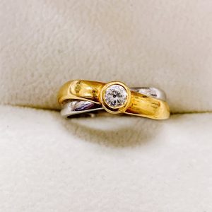 Pt900／K18コンビ ダイヤモンド0.20ct付 リング