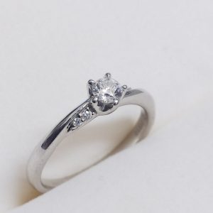 Pt950ダイヤモンドリング0.38ct