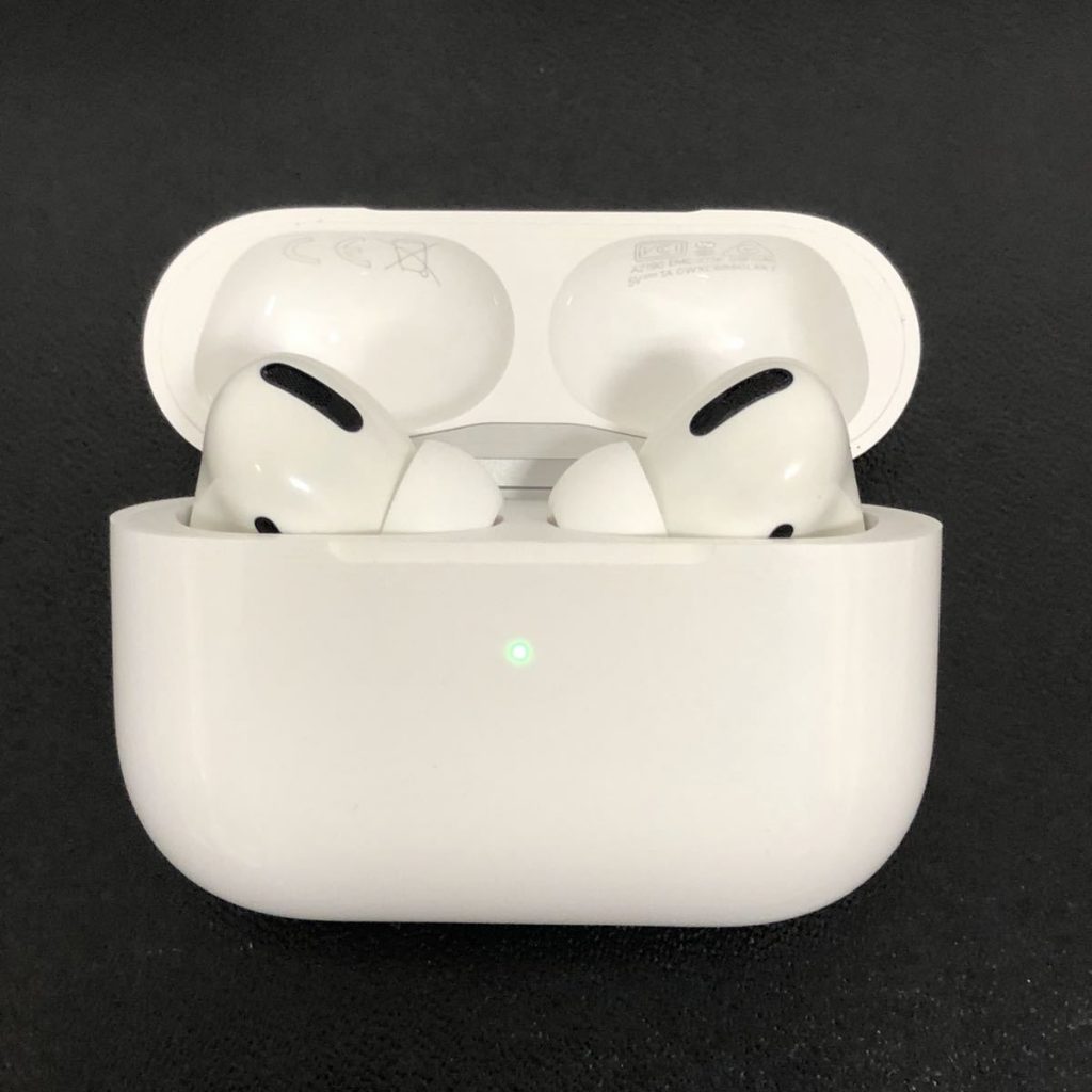 AirPods Apple純正イヤホン