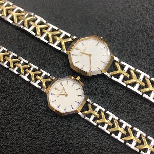 イヴ・サンローラン腕時計ペア