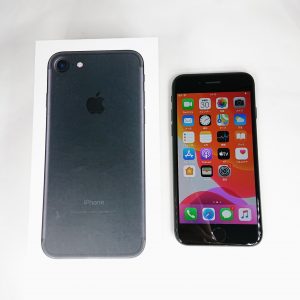 iPhone7 32GB ブラック