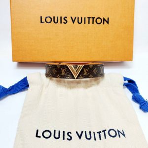 LOUIS VUITTON ルイヴィトン モノグラム ブラスレ エセンシャルV