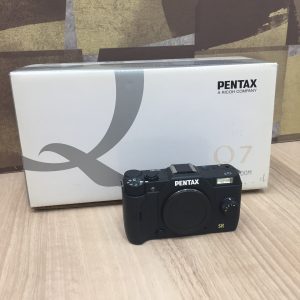 PENTAX Q7 一眼レフカメラ