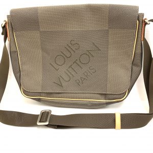 ルイヴィトン ダミエジェアン プチメサジェ