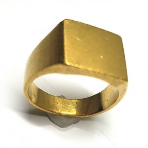 純金印台リング