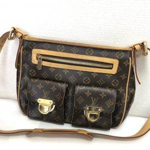 LOUIS VUITTON(ルイヴィトン) ハドソンGM モノグラム ショルダーバッグ