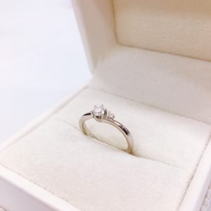 立爪ダイヤモンドリング