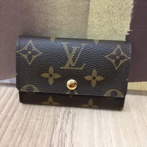 ルイヴィトン 6連キーケース