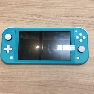 任天堂 switch Light
