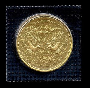 天皇陛下御在位60年記念 10万円金貨