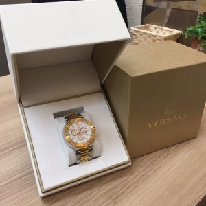 ヴェルサーチ　腕時計