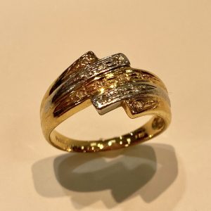 K18/Pt900コンビリング　メレダイヤ付き